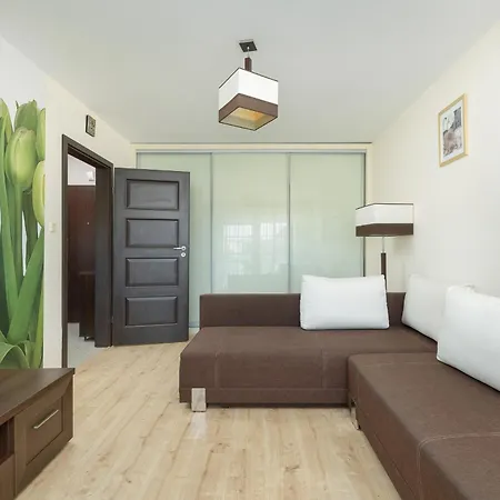 Z 2 Sypialniami W Kolobrzegu 12 Minut Spaceru Od Plazy By Renters Apartman Kołobrzeg
